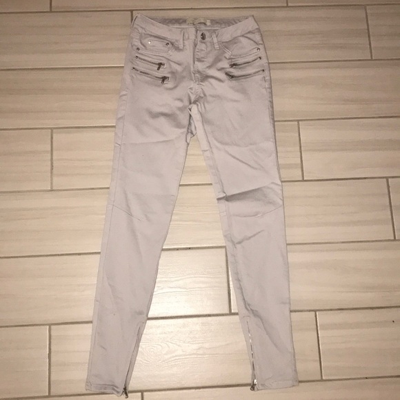 Zara Light Grey Zipper Jeans - Picture 2 of 8